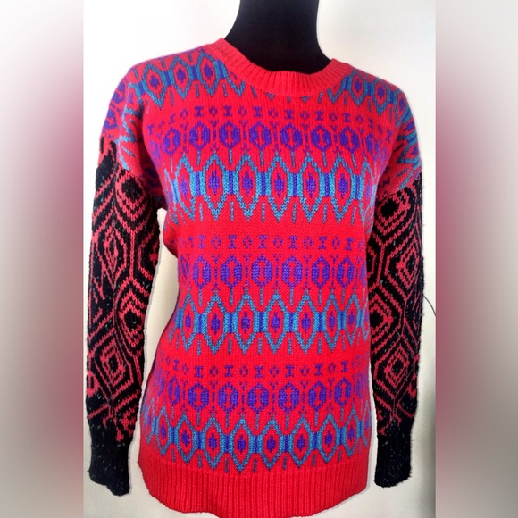 J.Crew Red, Black, Green Patterned Lambs Wool Christmas Sweater! - Picture 1 of 6